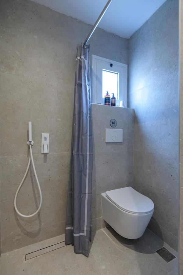 Suites 33 Кос Екстериор снимка