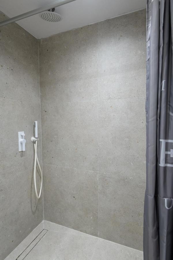 Suites 33 Кос Екстериор снимка