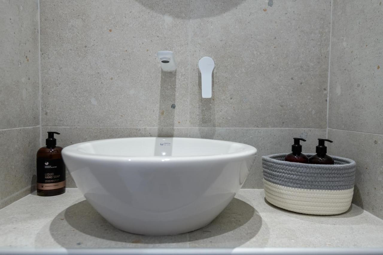 Suites 33 Кос Екстериор снимка