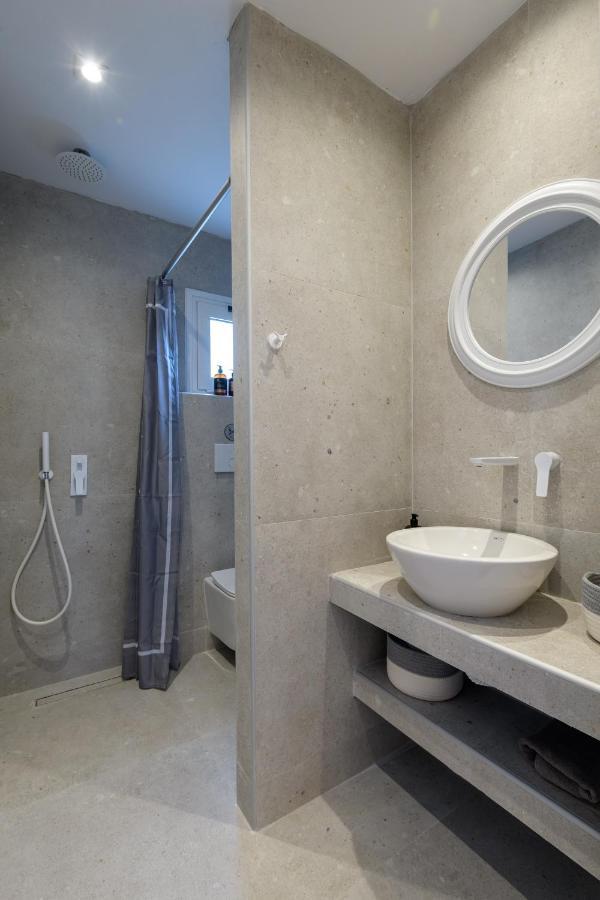 Suites 33 Кос Екстериор снимка